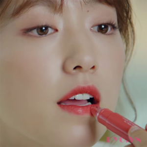 Son Bút Mamonde Creamy Tint Squeeze Lip 01 - Image 3