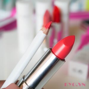 Son Kiko Colour Click Lipstick 03 - Clamorous Strawberry - Image 4