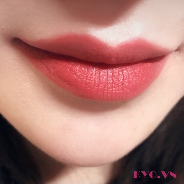 Son KiKo Velvet Passion Matte Lipstick 329 - Đỏ Đất - Image 4