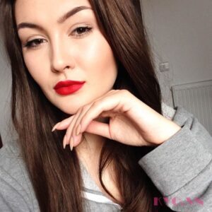 Son Mac Retro Matte Màu Ruby Woo 707 - Đỏ Tươi - Image 3