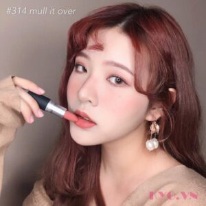 Son MAC Powder Kiss Màu Mull It Over 314 - Hồng Nude - Image 4