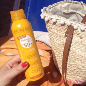Xịt Chống Nắng Bioderma Photoderm Max Brume Solaire SPF 50+ (150ml) - Image 4