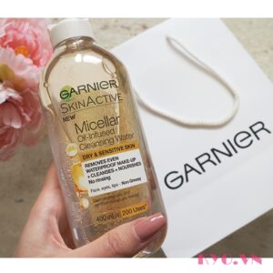 Nước tẩy trang Garnier Micellar Oil–Infused Cleansing Water Dry and Sensitive Skin - Image 3