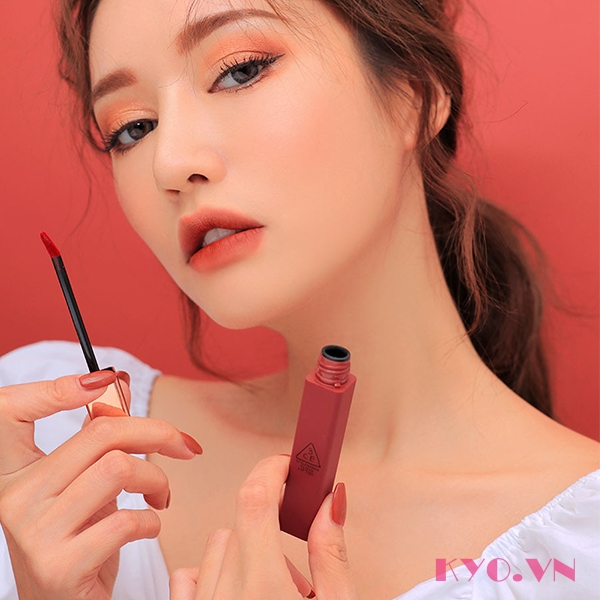 Son 3CE Cloud Lip Tint Live a Little - Đỏ Gạch - Image 3