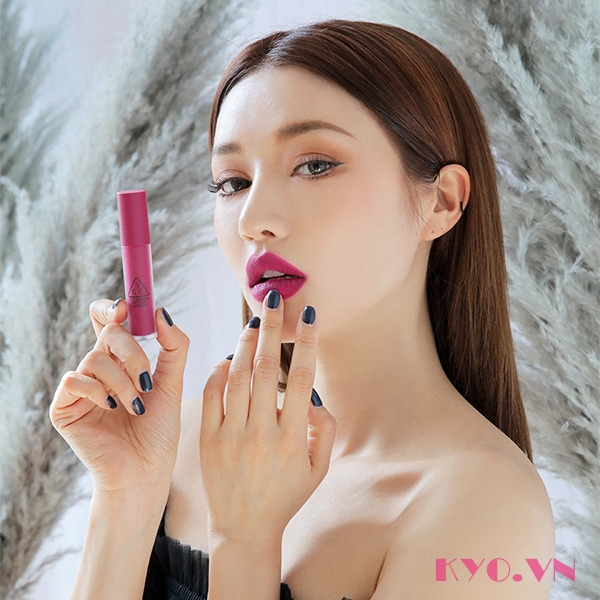 Son 3CE Soft Lip Lacquer Almost Mauve - Tím lạnh - Image 6
