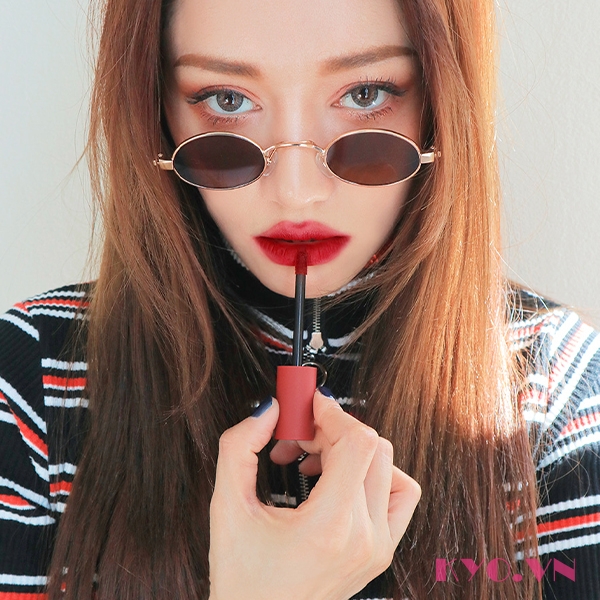 Son 3CE Soft Lip Lacquer Change Mode - Đỏ Thuần - Image 8