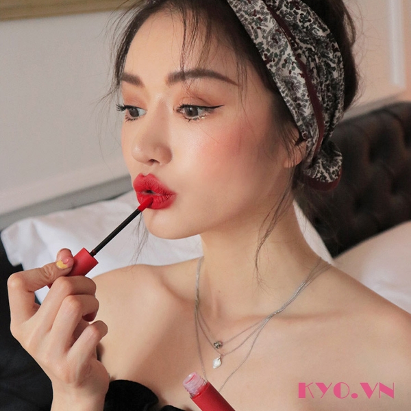 Son 3CE Soft Lip Lacquer Change Mode - Đỏ Thuần - Image 2
