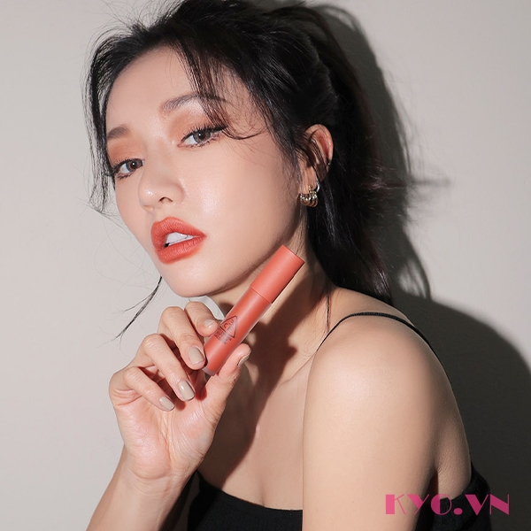 Son 3CE Soft Lip Lacquer Tawny Red – Cam Đất - Image 7