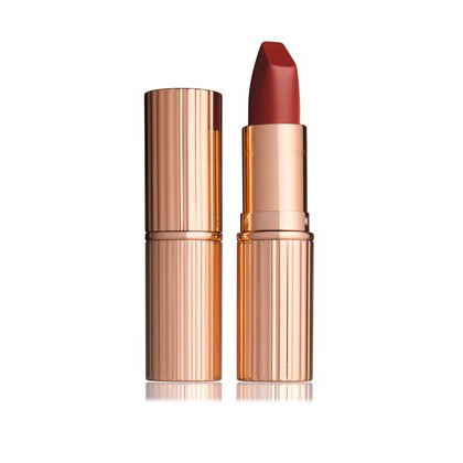 Charlotte-Tilbury-WALK-OF-SHAME