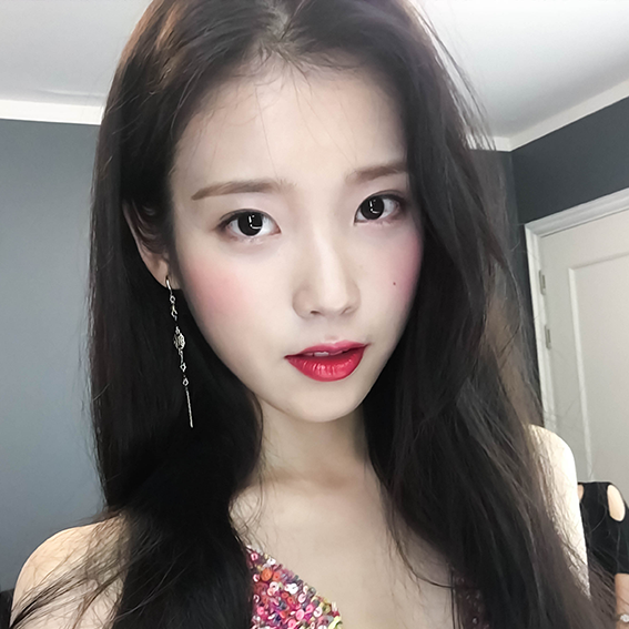Son Gucci Rouge À Lèvres Matte 502 – Đỏ Lạnh - Image 5