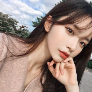 Son Dior Ultra Rouge 168 vỏ đỏ - Cam Đất - Image 6