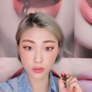 Ysl Slim Rouge Pur Couture The Slim Sheer Matte Màu Corail Explicite 111 – Hồng San Hô - Image 3
