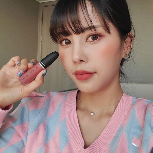 Son Kem Mac Powder Kiss Liquid Lipcolour Màu 989 Mull It Over - Cam Hồng Đất - Image 2