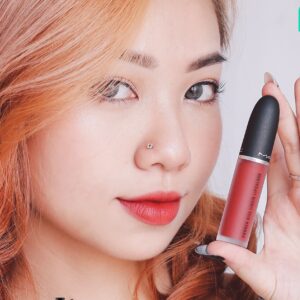 Son Kem Mac Powder Kiss Liquid Lipcolour Màu 991 Devoted To Chili - Đỏ Gạch - Image 4