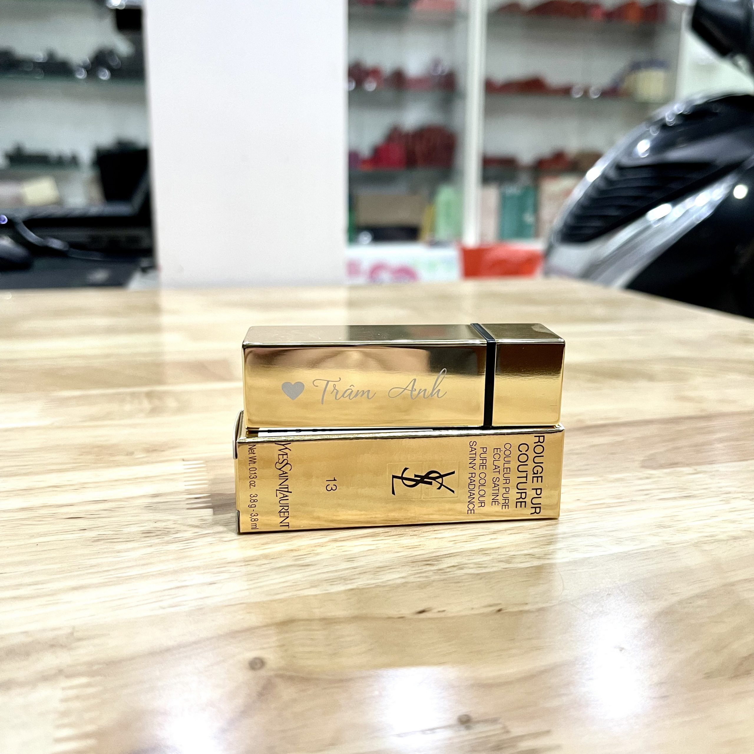 khắc tên son môi đẹp