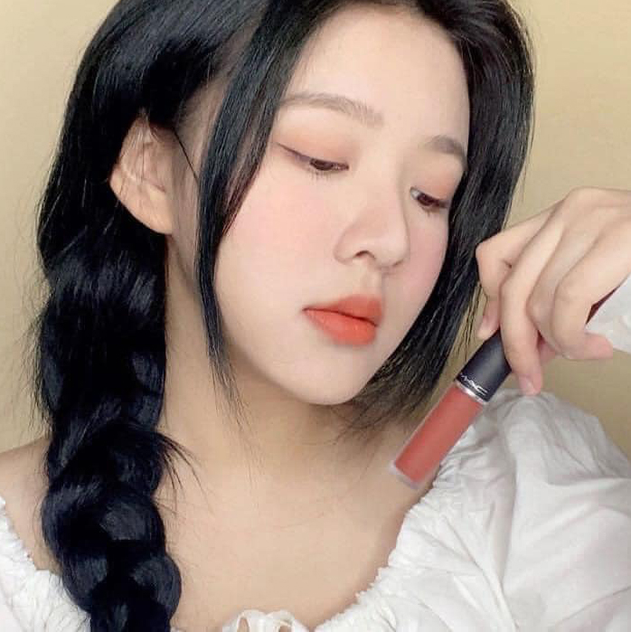 Son Kem Mac Powder Kiss Liquid Lipcolour Crossfade – Cam San Hô - Image 4