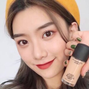 Kem Nền Kiềm Dầu MAC Studio Fix Fluid foundation SPF 15 (30ml) - Image 3