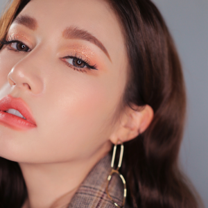 Bảng Phấn Mắt 4 ô 3CE Mini Multi Eye Color Palette - Glitter Bomb - Image 5