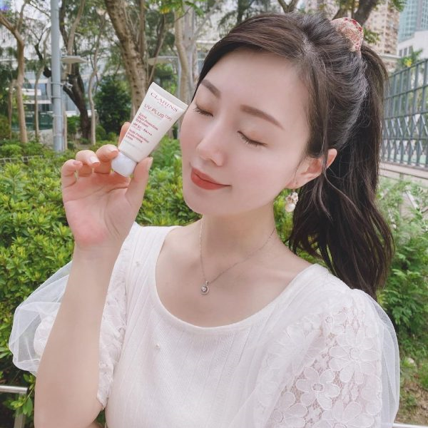 Kem Chống Nắng Clarins UV Plus 5P SPF 50 PA+++ Lavender 50ml - Bản Tím (New) - Image 8
