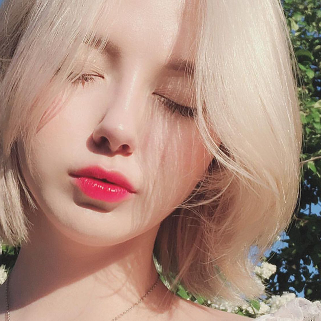 Son YSL Rouge Pur Couture 57 Luminous Pink - Màu Đỏ Hồng - Image 3