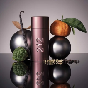 Nước Hoa Nam Carolina Herrera 212 Sexy Men EDT Carolina Herrera 212 Sexy Men đại diện cho một chàng trai thành thị sành điệu, rất biết cách thể hiện bản thân và luôn tạo được ấn tượng cũng như sức quyến rũ cho phái nữ