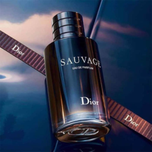 Nước Hoa Nam Dior Sauvage Eau De Parfum Nước hoa chính hãng Dior Sauvage EDP nổi bật với vẻ ngoài sang trọng, tinh tế và tối giản trong thiết kế cùng gam màu xanh đen chủ đạo làm nên dấu ấn