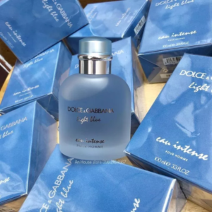 Nước Hoa Nam Dolce & Gabbana Light Blue EDP Nước hoa Light Blue EDP được thiết kế với dạng hình trụ tròn tinh gọn và hiện đại.