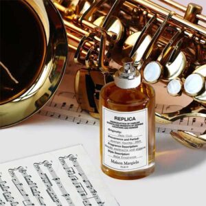Nước Hoa Nam Maison Margiela Replica Jazz Club EDT Sản phẩm được ra mắt vào năm 2013 dưới sự chế tạo của nhà sáng chế nước hoa Maison Margiela.