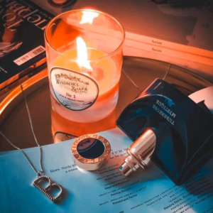 Nước Hoa Nữ Bvlgari Splendida Tubereuse Mystique EDP Nốt đầu tiên sẽ qua nhanh và giảm hương mạnh để nhường chỗ cho hoa huệ kết hợp với vanilla ngọt ngào và nhựa thông thơm ấm dễ chịu.