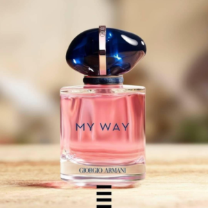 Nước Hoa Nữ Giorgio Armani My Way EDP Hương thơm của nước hoa nữ Giorgio Armani My Way EDP dành cho những người phụ nữ hiện đại, năng động, đam mê cuộc sống và niềm vui.