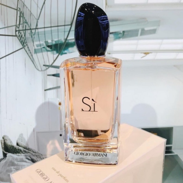 Nước Hoa Nữ Giorgio Armani Sì EDP