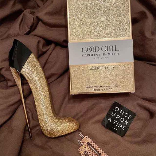 Nước Hoa Nữ Good Girl Glorious Gold Carolina Herrera EDP Thiết kế của Good Girl Glorious Gold Carolina Herrera EDP lần này phải nói là quá sang trọng và đẳng cấp.