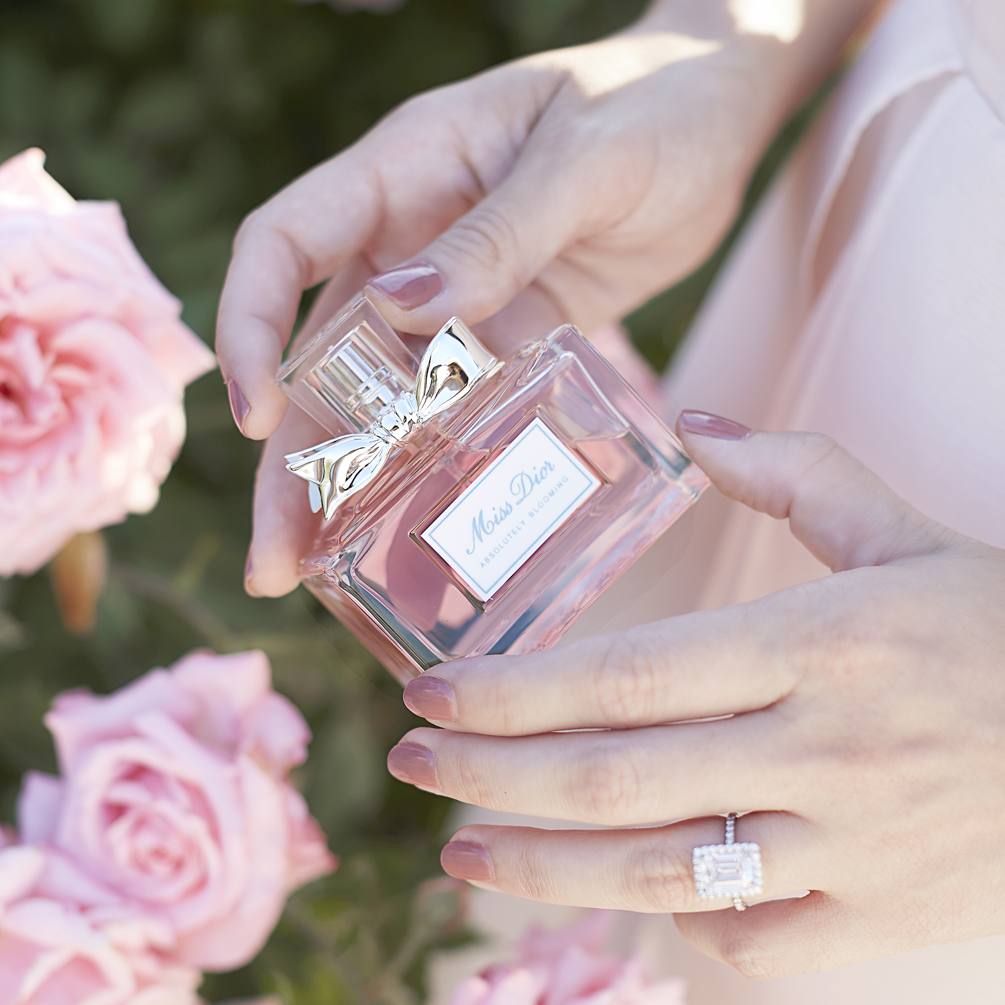 Nước Hoa Nữ Miss Dior Absolutely Blooming EDP - Image 11
