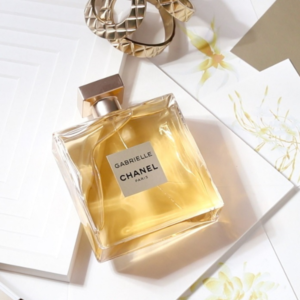 Nước Hoa Nữ Chanel Gabrielle EDP Chai nước hoa cao cấp này ra đời và đã đánh dấu một một bước ngoặt về sự sáng tạo, đột phá trong mùi hương đầy phá cách.