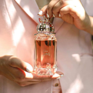 Nước Hoa Nữ Christian Louboutin Loubimar Légère EDP Nước hoa cao cấp Christian Louboutin Loubimar Légère có thiết kế phần nắp dạng hình giày cao gót bạc đứng trên đỉnh thế giới.