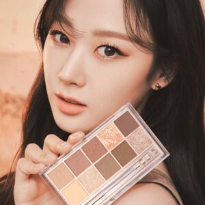 Phấn Mắt Clio Pro Eye Palette 12 Autumn Breeze In Seoul Forest - Image 4