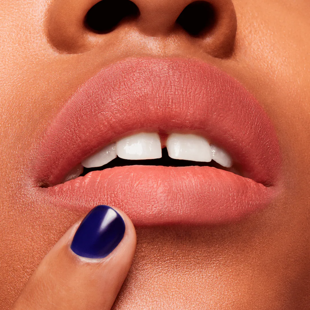 Son MAC Powder Kiss Velvet Blur Slim 894 Gingerella - Màu Cam Đào - Image 9