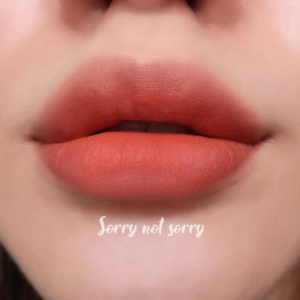 Son MAC Powder Kiss Velvet Blur Slim 895 Sorry Not Sorry - Màu Cam Cháy - Image 7
