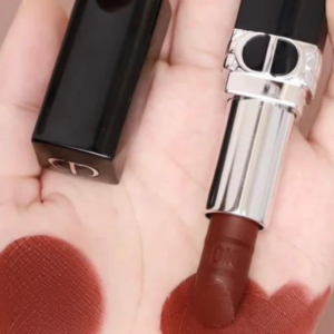 Son Dior Rouge Mitzah Matte Limited Edition 915 Soft Burgundy - Màu Đỏ Nâu Đất - Image 3