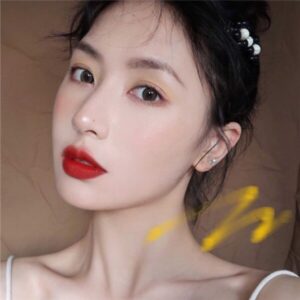 Son Kem Tom Ford Liquid Lip Luxe Matte 16 Scarlet Rouge - Màu Đỏ Thuần - Image 4