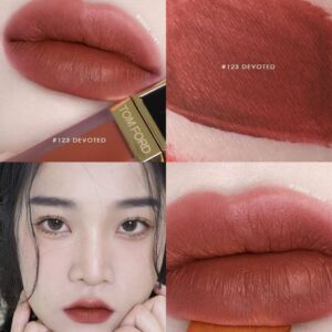 Son Kem Tom Ford Liquid Lip Luxe Matte 123 Devoted - Màu Đỏ Nâu - Image 3
