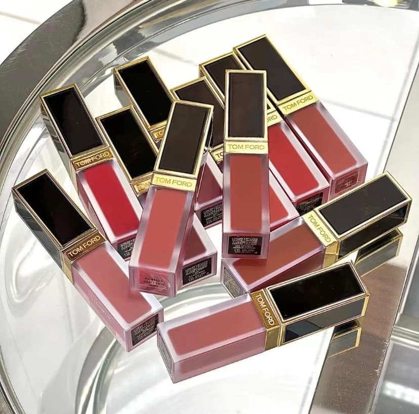 Son Kem Tom Ford Liquid Lip Luxe Matte 122 Smitten - Màu Đỏ Đất - Image 8
