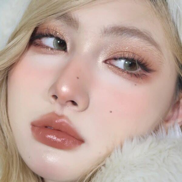 Son Chanel Rouge Coco Flash Hydrating Vibrant Shine Lip Colour 116 Easy - Màu Cam Nude - Image 4