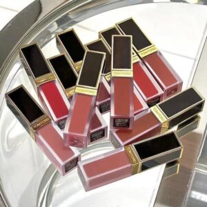 Son Kem Tom Ford Liquid Lip Luxe Matte 133 Carlet Stiletto - Màu Đỏ Gạch - Image 5