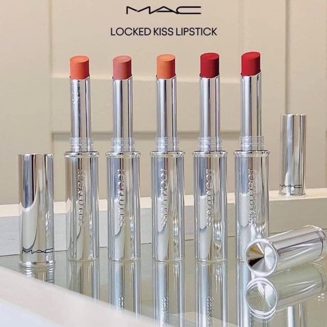 Son MAC Locked Kiss 24HR Lipstick 60 Mull It Over and Over