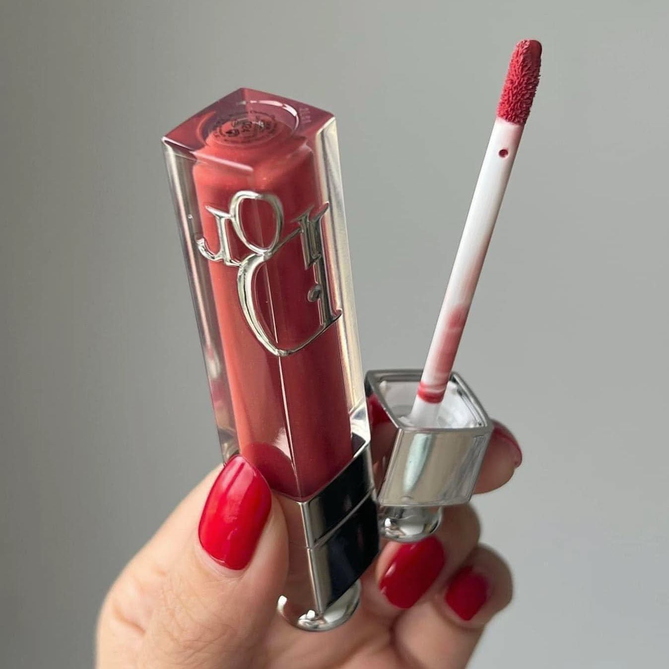 Son Dưỡng Dior Addict Lip Maximizer 024 Intense Brick - Màu Đỏ Đất - Image 5