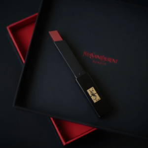Son YSL Slim Velvet 21 Rouge Paradoxe – Màu Đỏ Ruby - Image 5