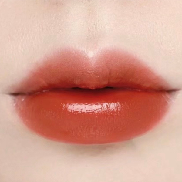 Son Kem YSL Vinyl Cream Lip Stain 441 Arcade Chili - Màu Đỏ Cam Gạch - Image 2