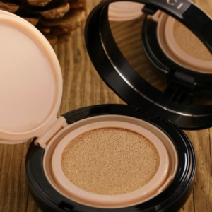 Phấn Nước Gucci Beauty Cushion De Beaute Foundation (Limited Edition) - Image 4