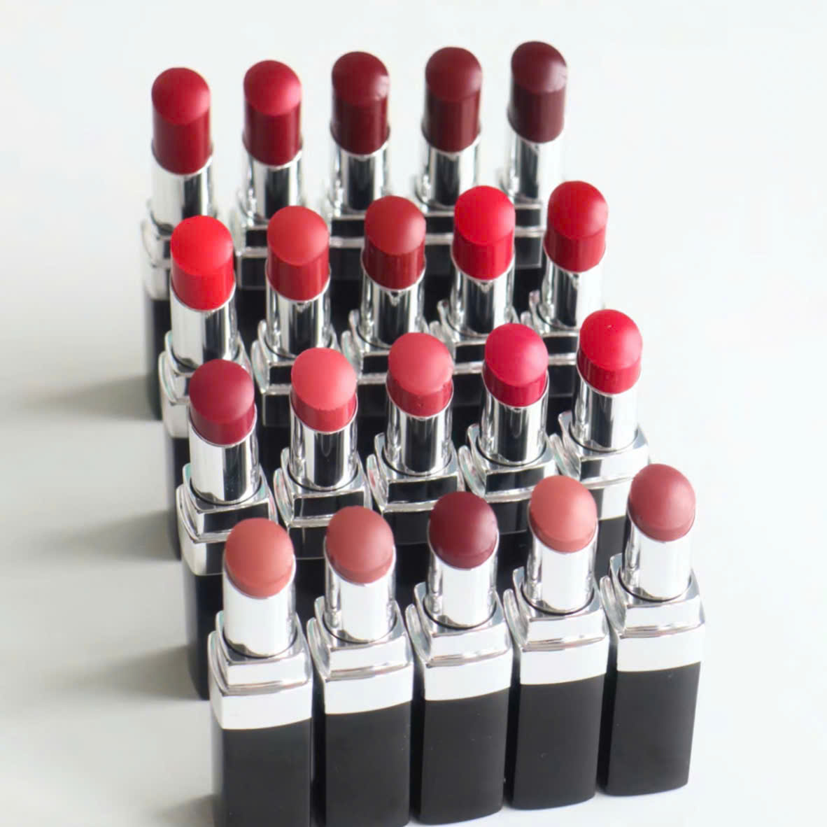 Son Chanel Rouge Coco Bloom Lip Colour 110 Chance - Màu Hồng Nude Đất - Image 8